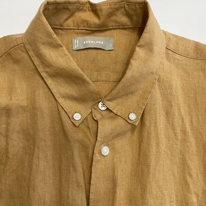 Everlane 100% linen short sleeve button down
